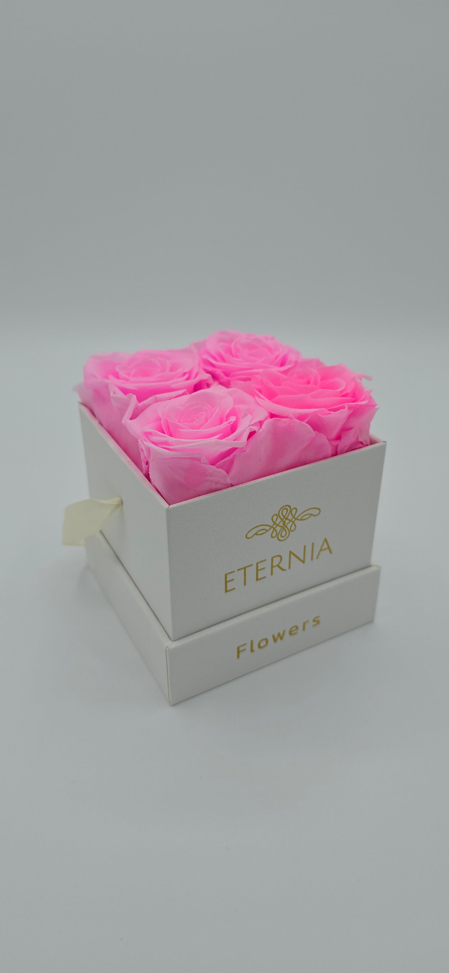 Boite carrée classique | 4 roses éternelles roses