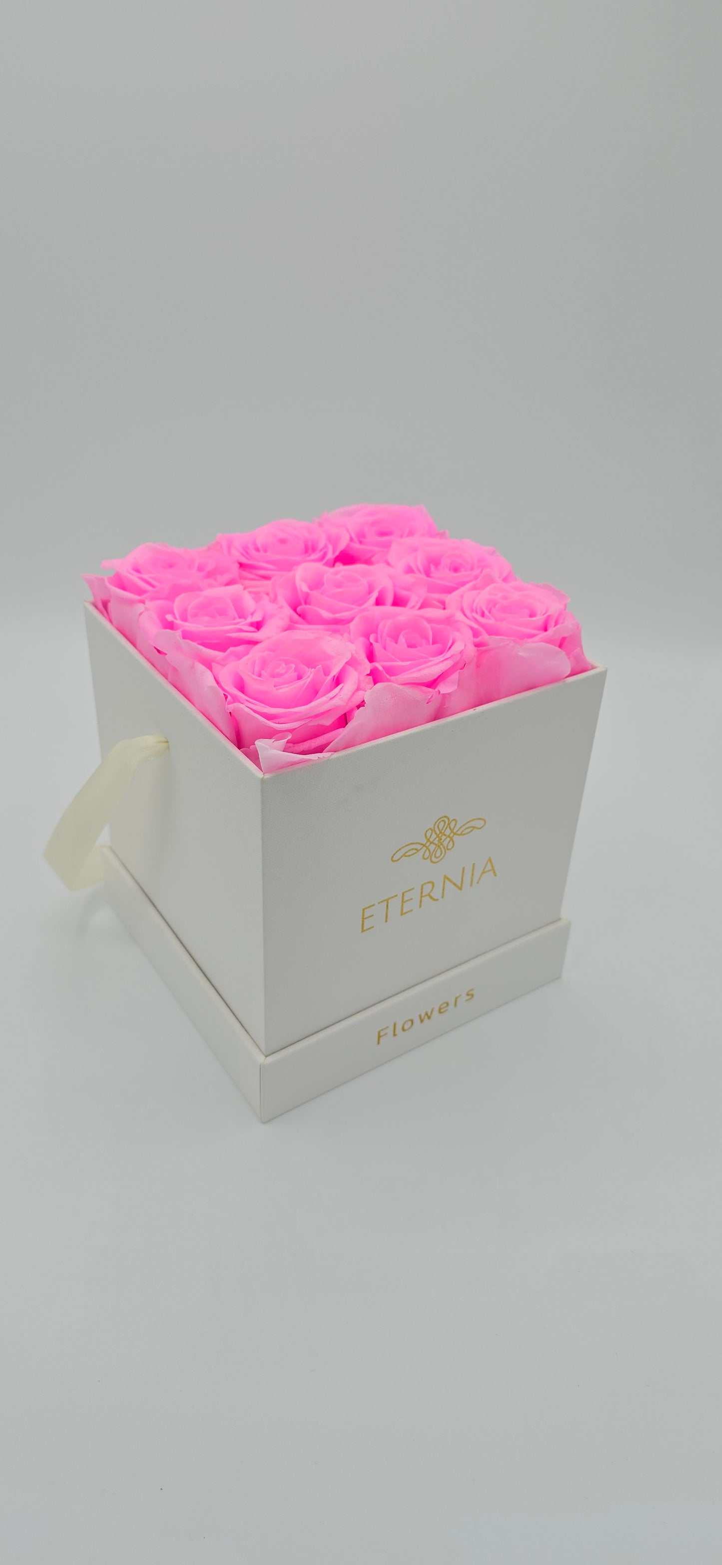 Boite carrée classique | 9 roses éternelles roses