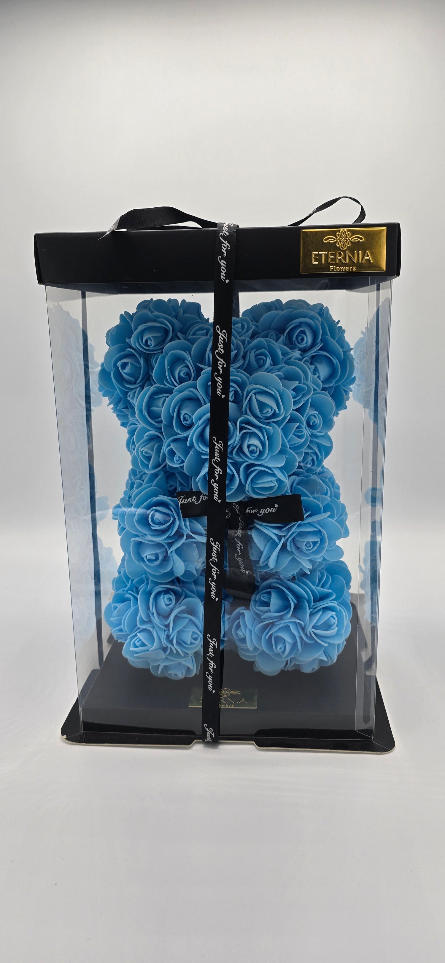 Nounours avec petites Roses – L'Alliance du Charme et de la Douceur