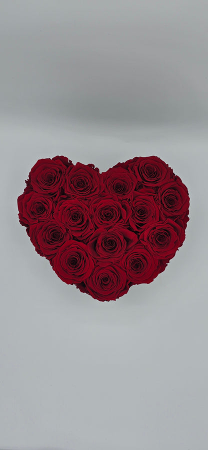 Boite noire luxe / Coeur / 14 à 16 roses rouges